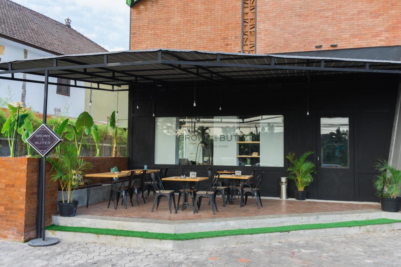 Berry Biz Hotel Sunset Road Seminyak  Luaran gambar