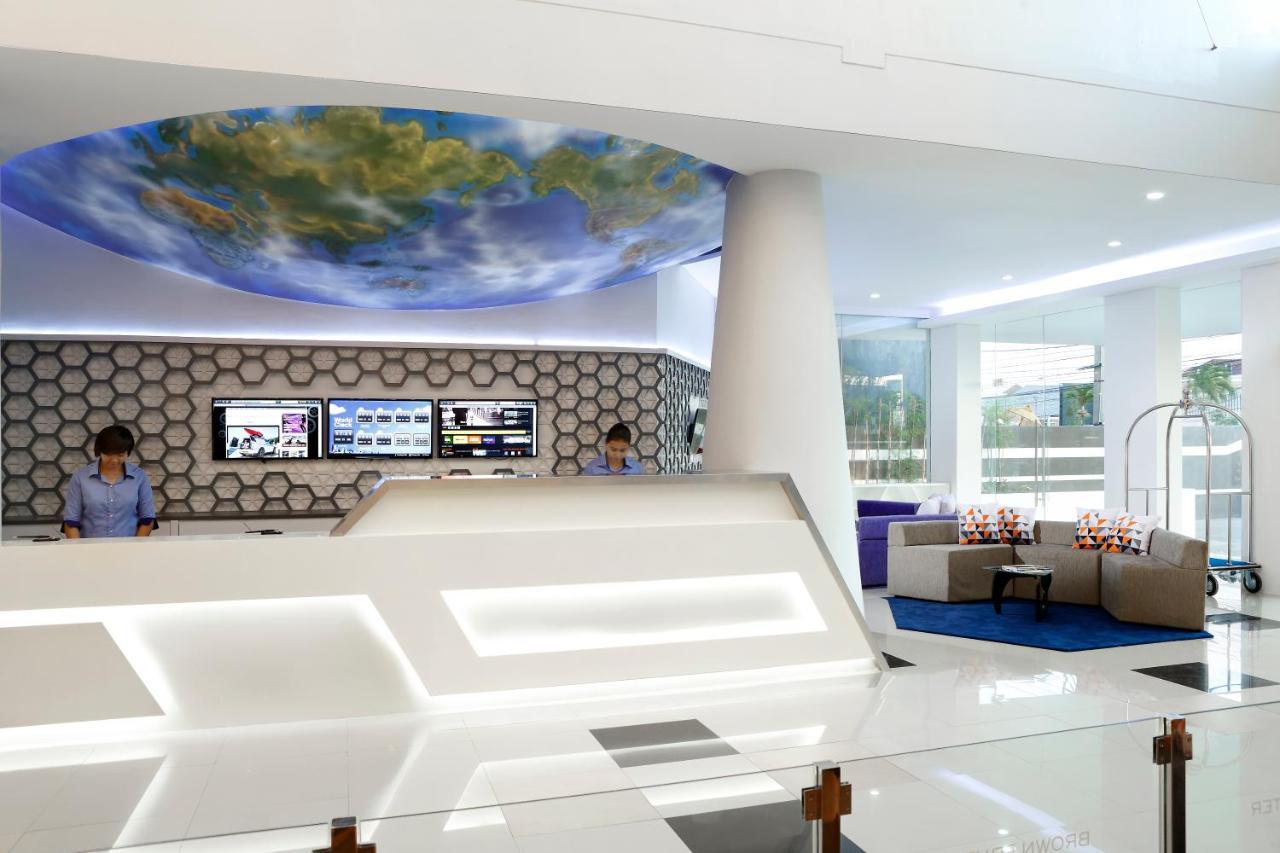 Berry Biz Hotel Sunset Road Seminyak  Luaran gambar